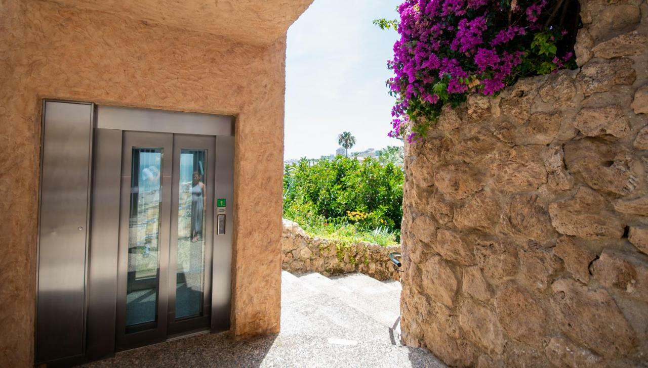Cubo's Estudio Castillo de Santa Clara Torremolinos Exterior foto